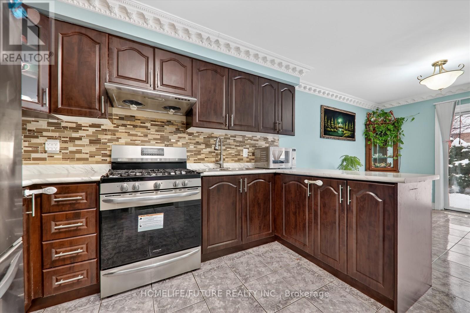 118 Doubtfire Crescent, Markham, Ontario L3S 3V5 - Photo 19 - N12635046