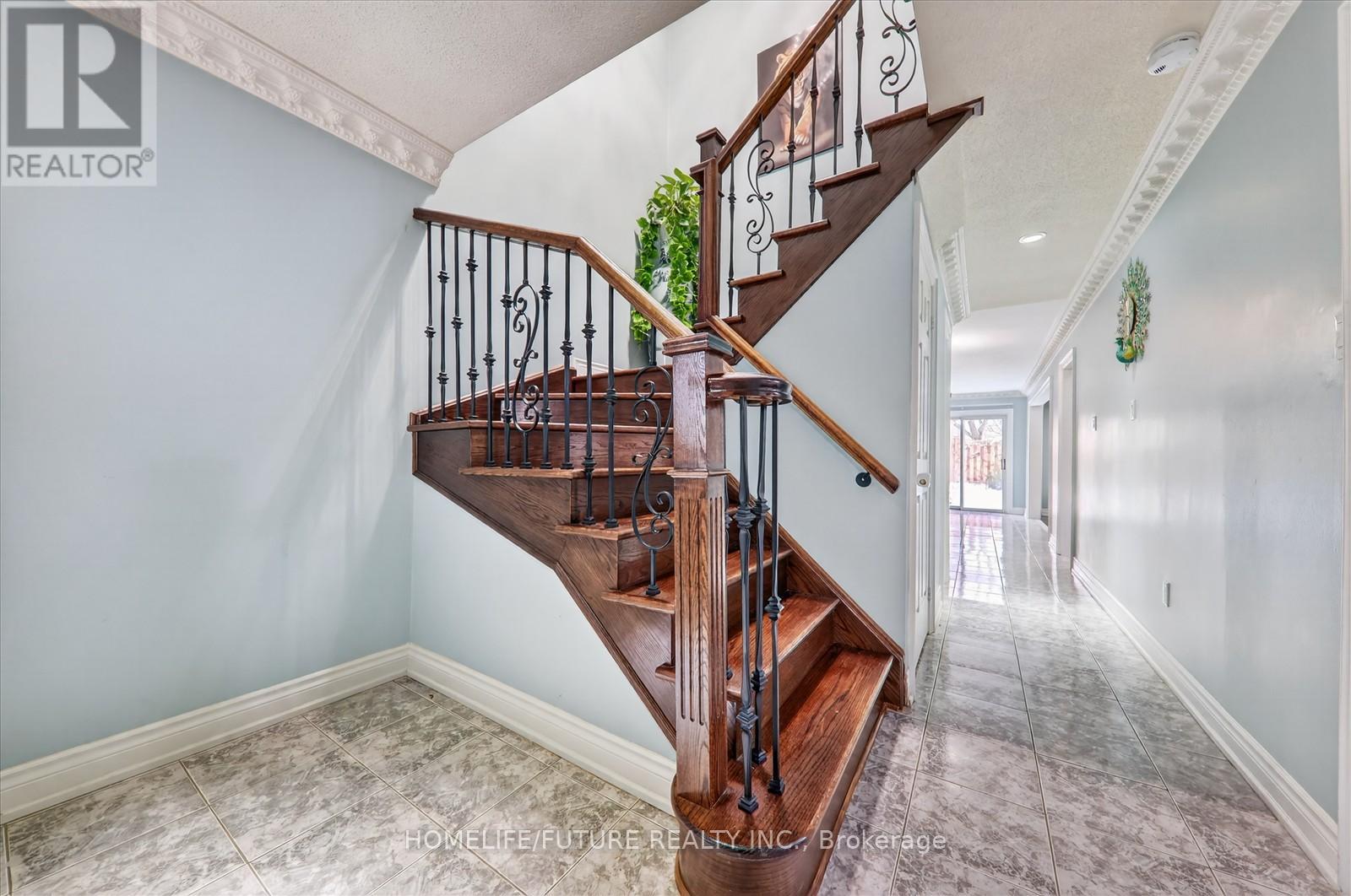 118 Doubtfire Crescent, Markham, Ontario L3S 3V5 - Photo 7 - N12635046