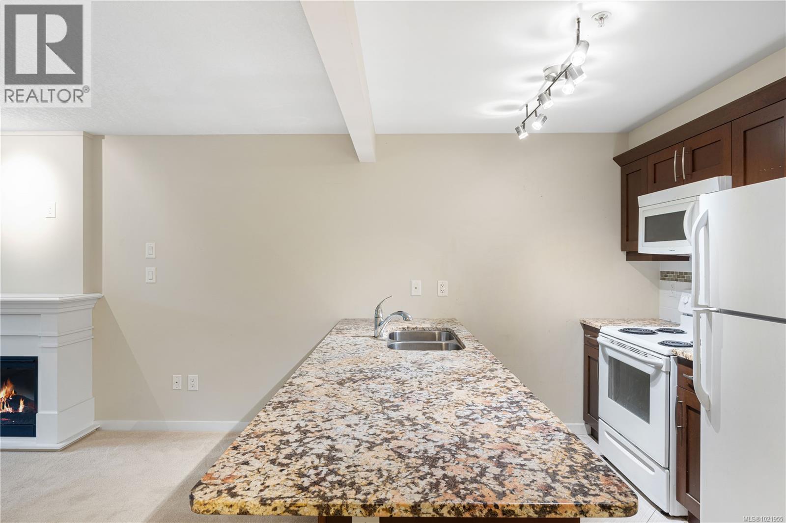 202 5670 Edgewater Lane, Nanaimo, British Columbia V9T 6K1 - Photo 12 - 1021955