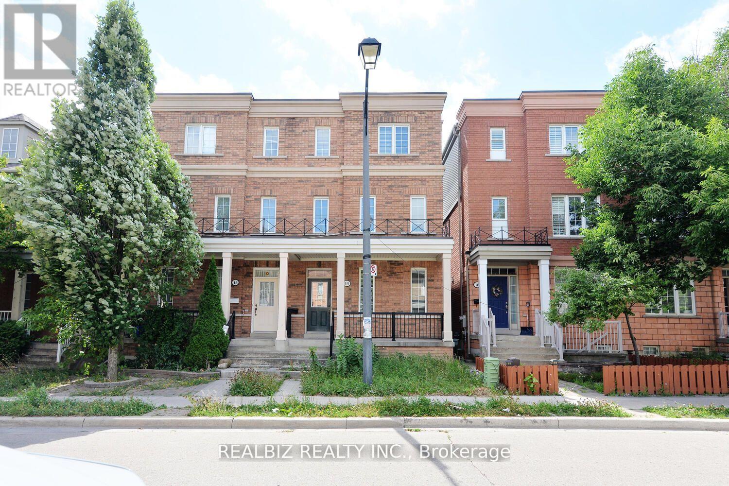 14 HERZBERG GARDENS, Toronto, Ontario