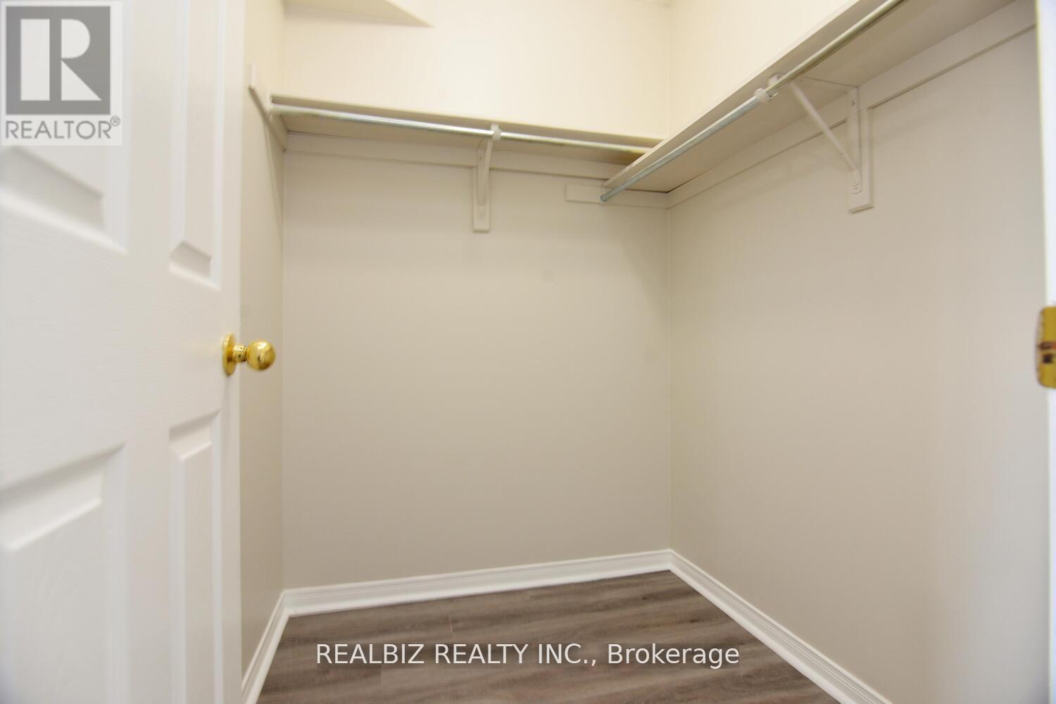 14 Herzberg Gardens, Toronto, Ontario  M3N 2P4 - Photo 44 - W12634934