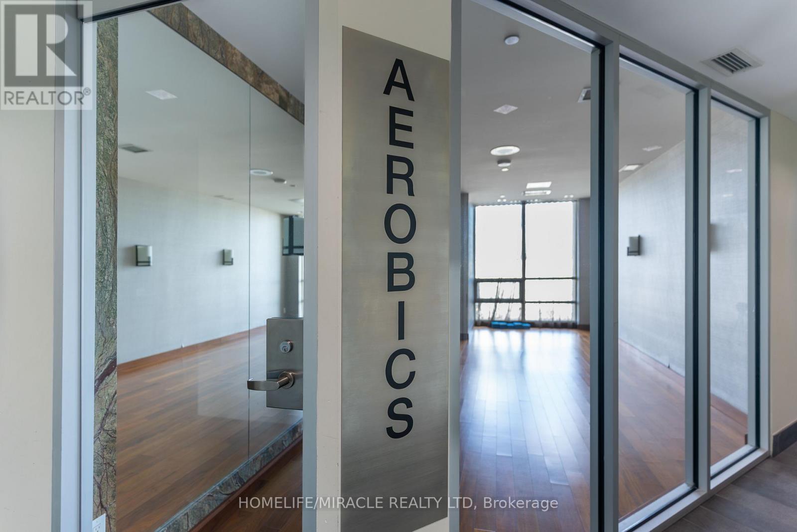 1606 - 215 Sherway Gardens Road, Toronto, Ontario  M9C 0A4 - Photo 25 - W12634952