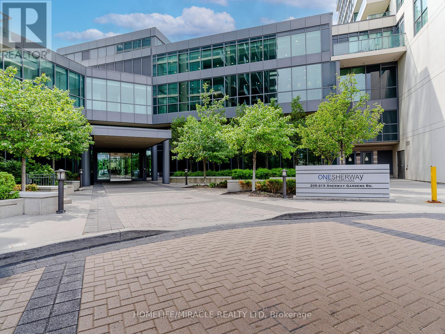 1606 - 215 Sherway Gardens Road, Toronto, Ontario  M9C 0A4 - Photo 3 - W12634952