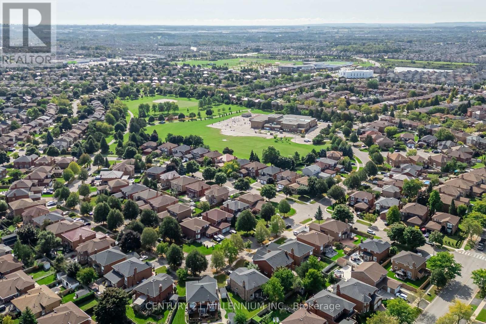 10 Phelps Drive, Brampton, Ontario  L6X 3V5 - Photo 35 - W12634984