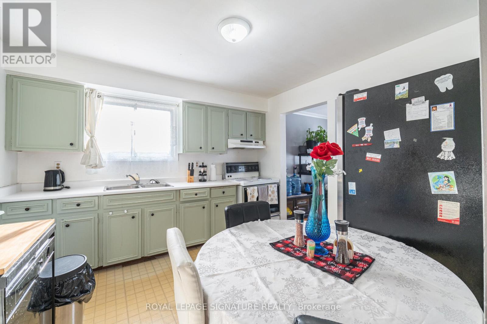 L7g4k2 - 111 Mountainview Road S, Halton Hills, Ontario  L7G 4K2 - Photo 12 - W12635060