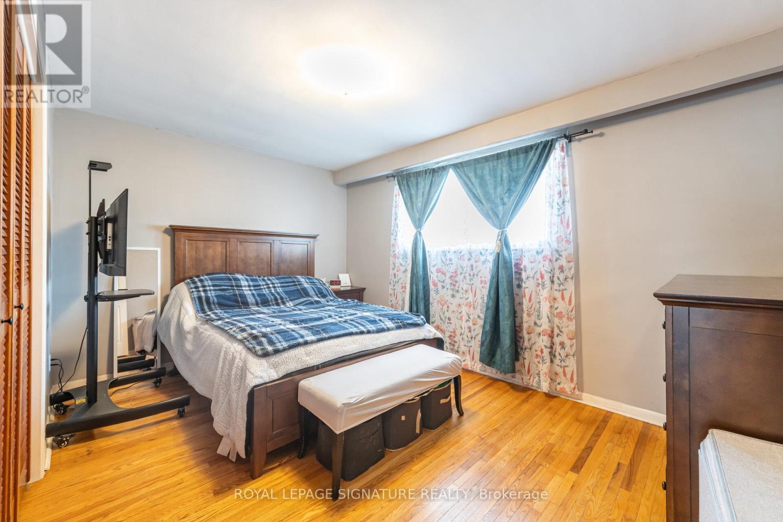 L7g4k2 - 111 Mountainview Road S, Halton Hills, Ontario  L7G 4K2 - Photo 13 - W12635060