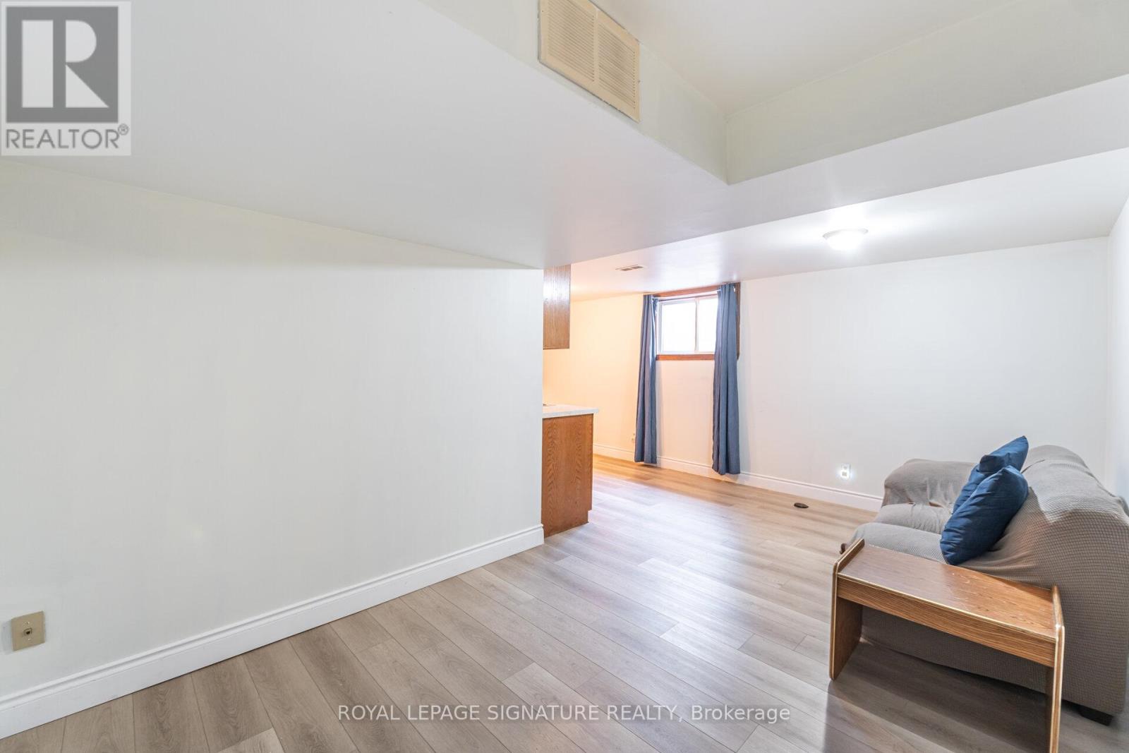 L7g4k2 - 111 Mountainview Road S, Halton Hills, Ontario  L7G 4K2 - Photo 23 - W12635060