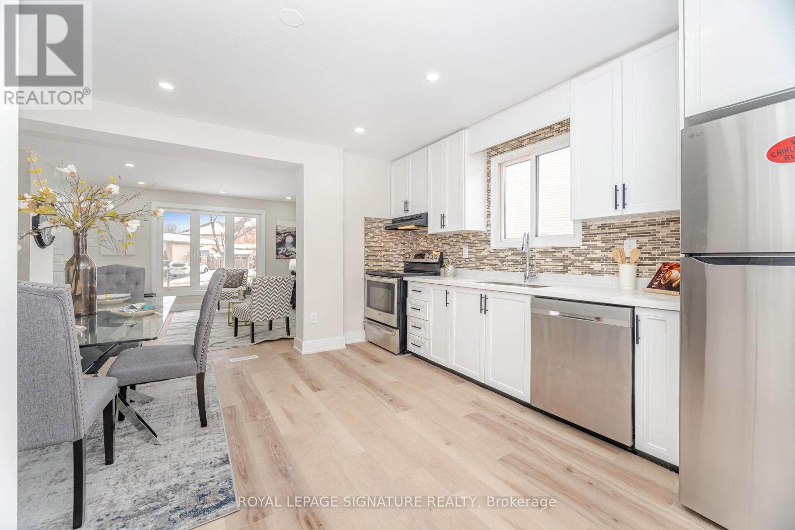 26 Graywood Road, Hamilton, Ontario L9C 6K4 - Photo 6 - X12634924