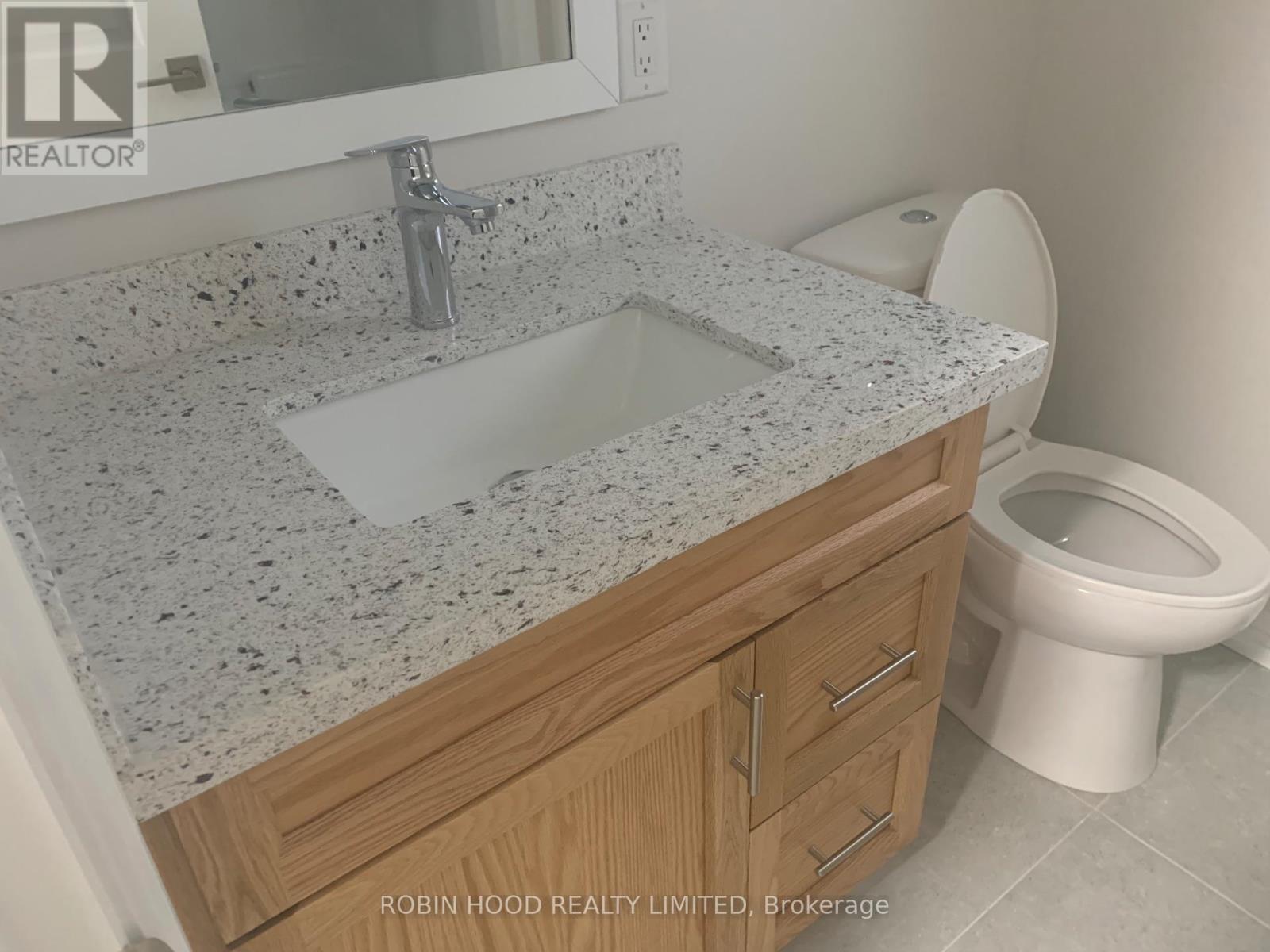 8 Barker Parkway, Thorold, Ontario  L2V 0H4 - Photo 15 - X12634936