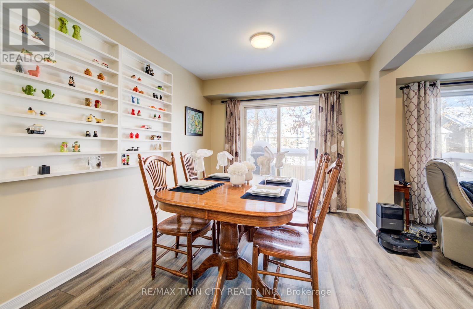 48 Karalee Crescent, Cambridge, Ontario  N3C 4H3 - Photo 11 - X12635058