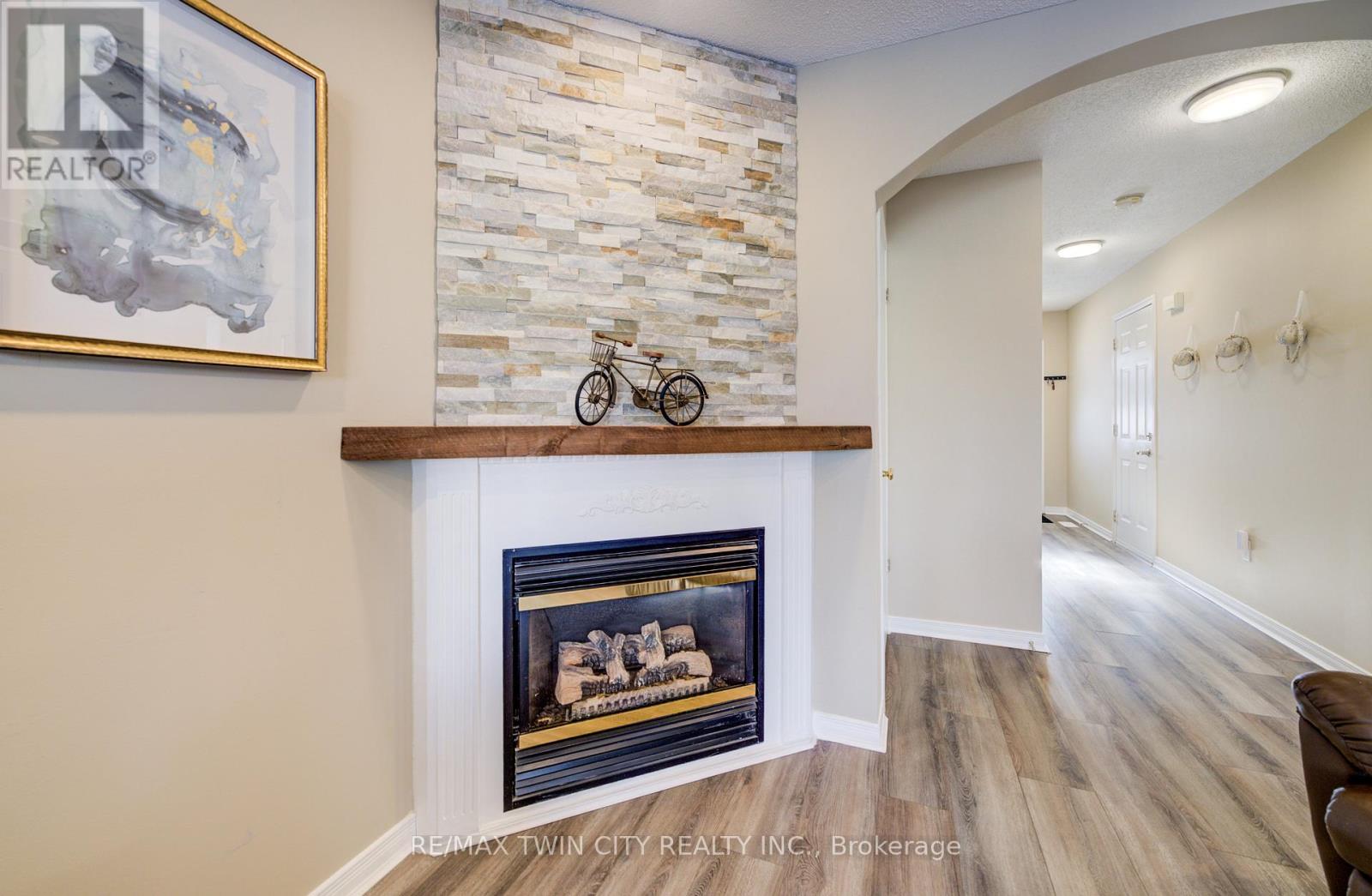 48 Karalee Crescent, Cambridge, Ontario  N3C 4H3 - Photo 20 - X12635058