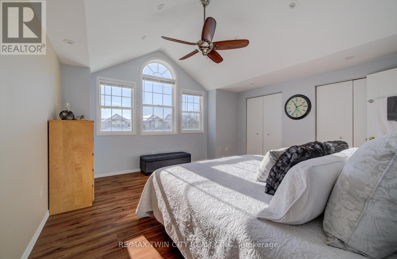 48 Karalee Crescent, Cambridge, Ontario  N3C 4H3 - Photo 21 - X12635058