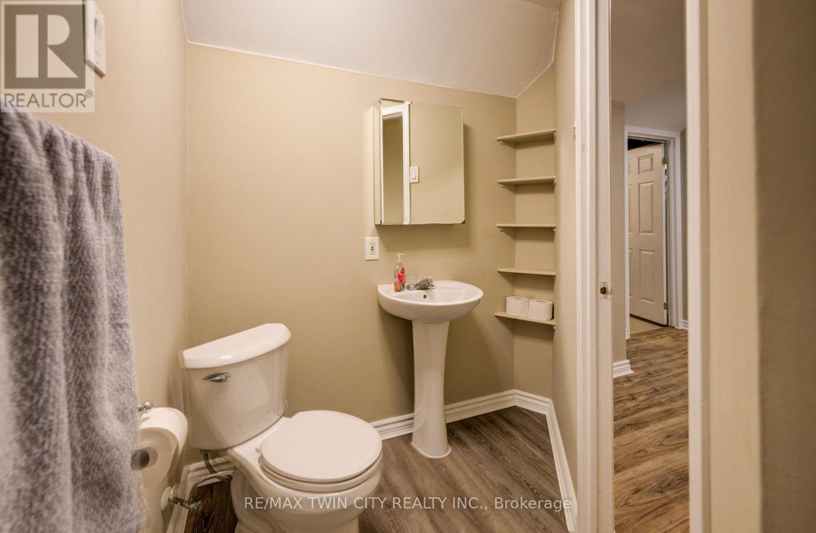 48 Karalee Crescent, Cambridge, Ontario  N3C 4H3 - Photo 36 - X12635058