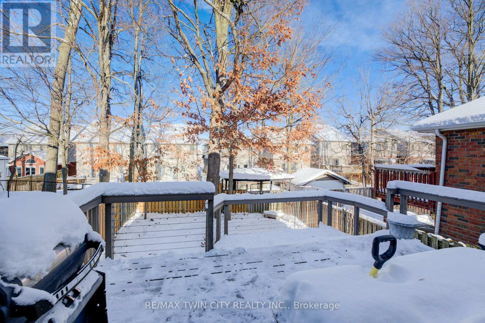 48 Karalee Crescent, Cambridge, Ontario  N3C 4H3 - Photo 38 - X12635058