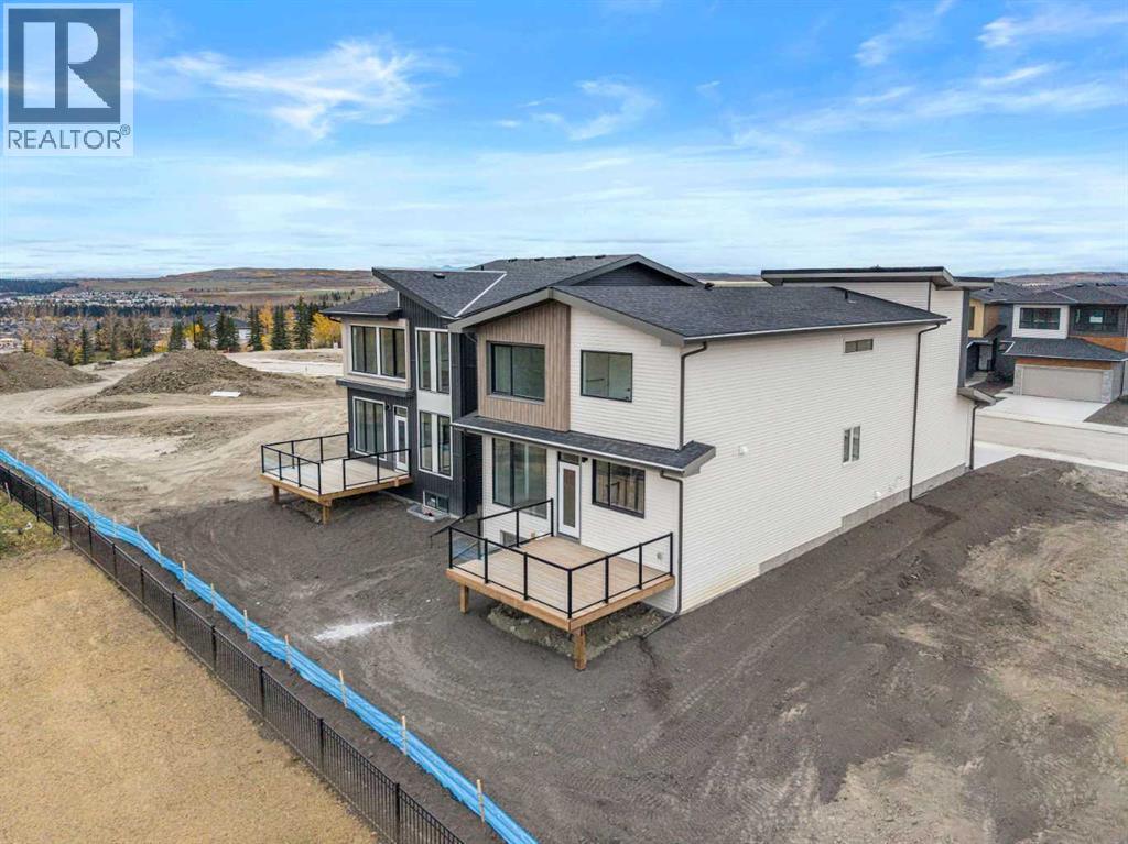 47 Heritage Heath, Cochrane, Alberta T0T 0T0 - Photo 5 - A2262943