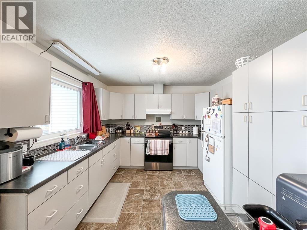 All, 1 3 Avenue Se, Falher, Alberta T0H 1M0 - Photo 6 - A2273664