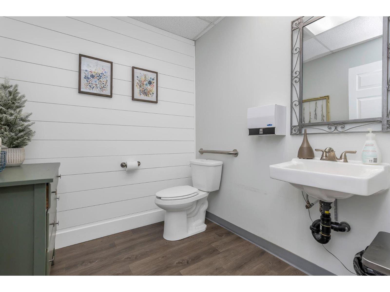 1 33119 South Fraser Way, Abbotsford, British Columbia  V2S 2B1 - Photo 20 - C8074553