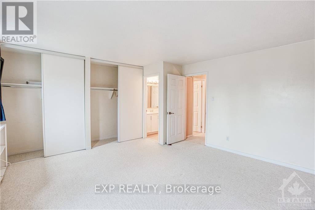 55 Royal Field Crescent, Ottawa, Ontario K2J 4E2 - Photo 9 - X12635098