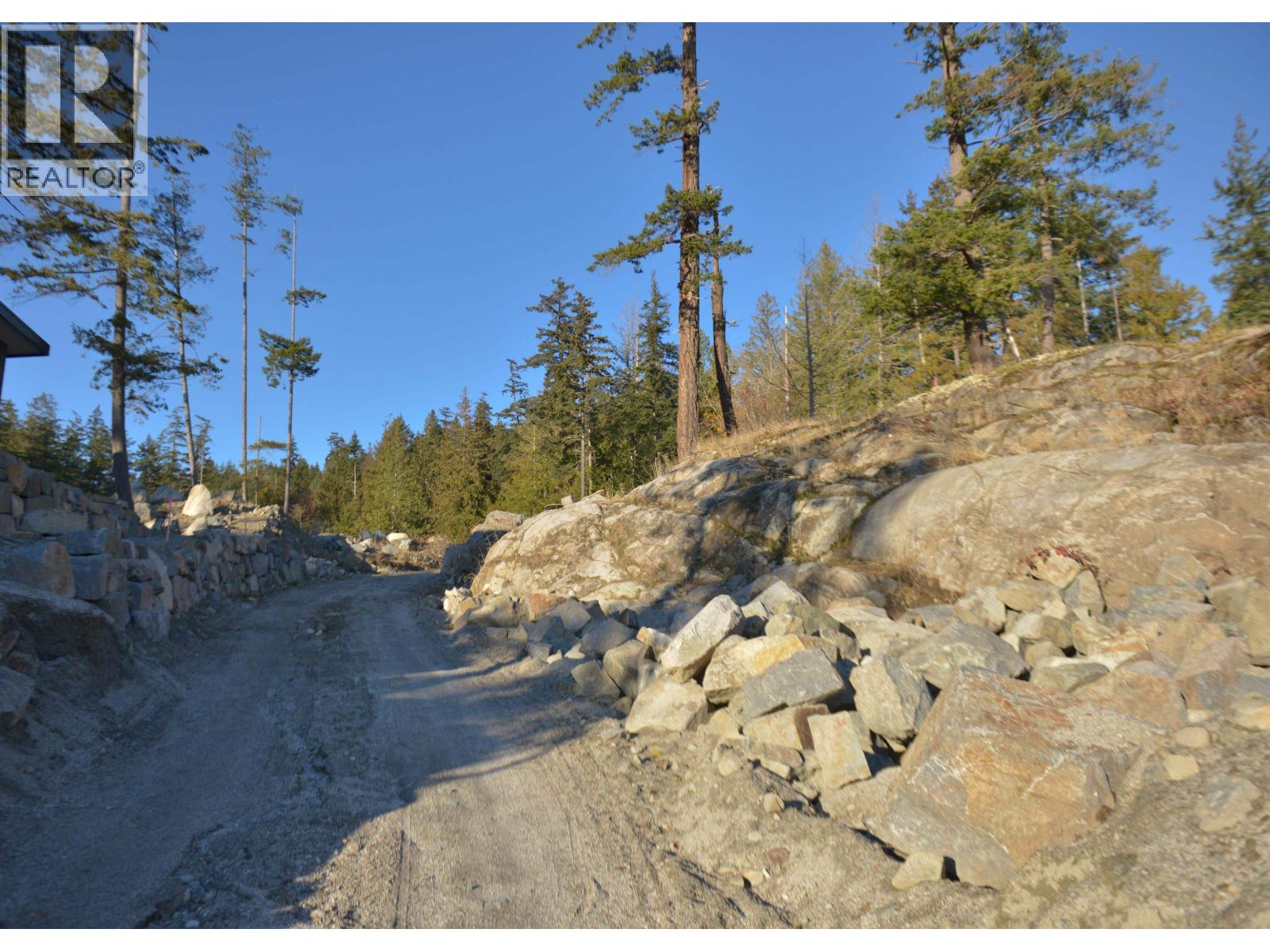 7643 Cove Beach Road, Halfmoon Bay, British Columbia  V7Z 1C3 - Photo 15 - R3073968