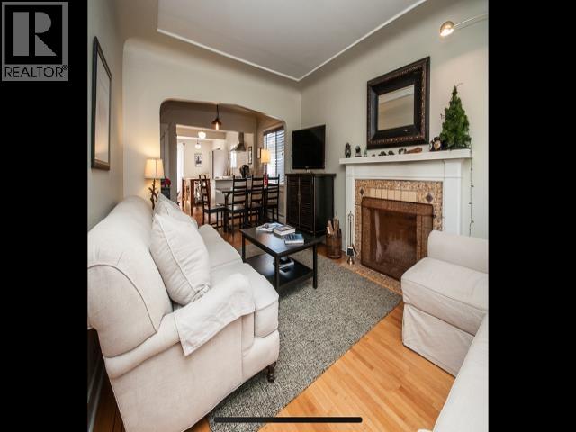 Main Floor 4838 Dunbar Street, Vancouver, British Columbia  V6S 1M7 - Photo 1 - R3073983