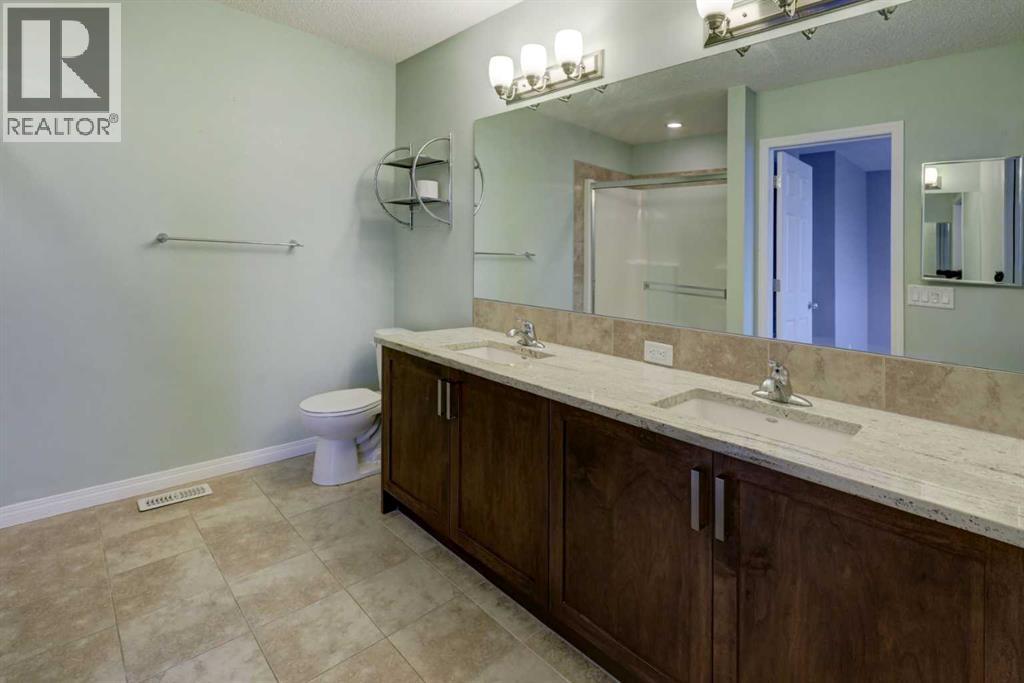 468 Hillcrest Circle Sw, Airdrie, Alberta  T4B 4B3 - Photo 16 - A2262525