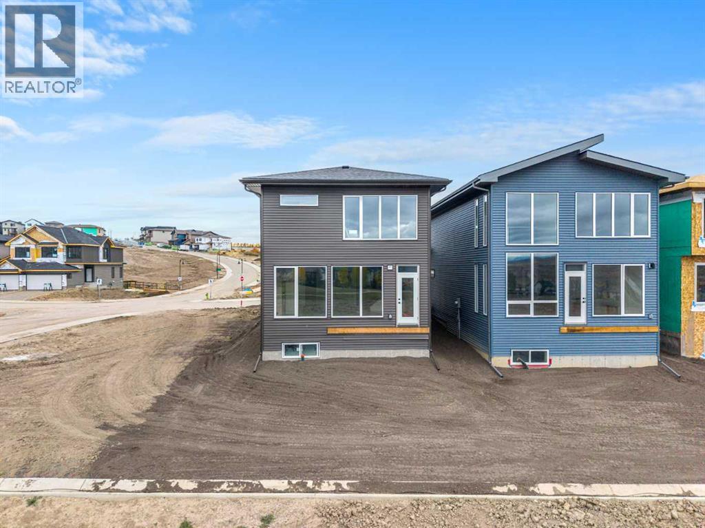 46 Heritage Heath, Cochrane, Alberta  T0T 0T0 - Photo 3 - A2262940