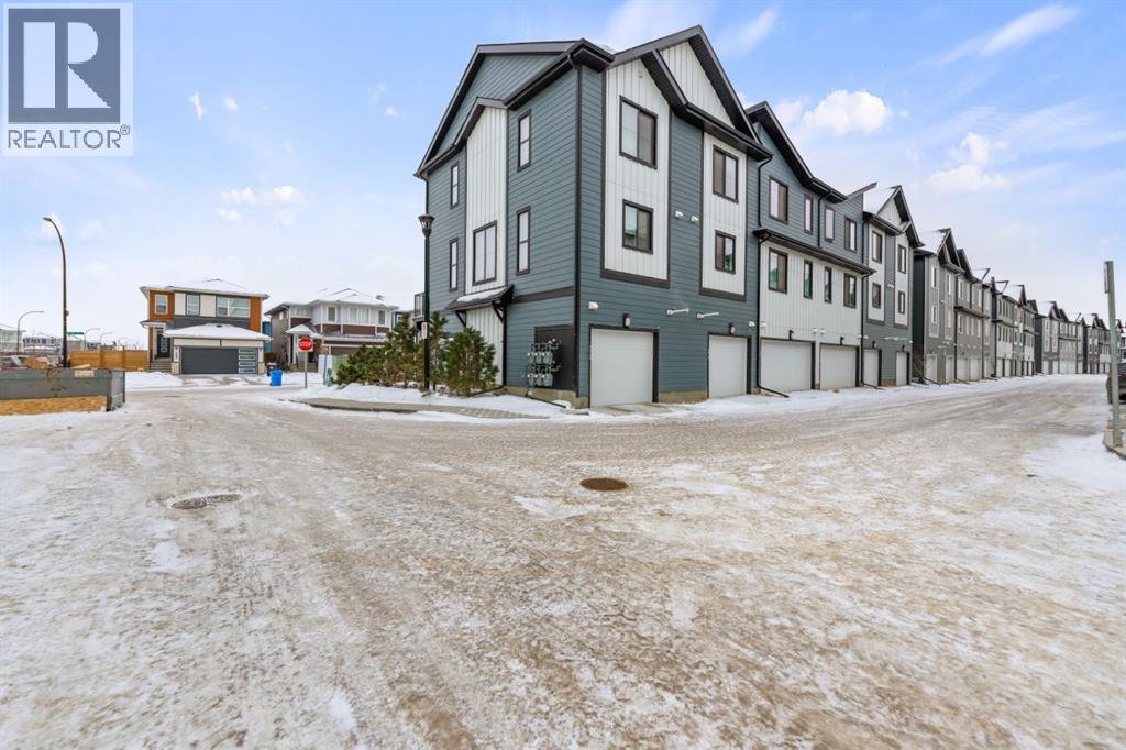 366 Seton Villas Se, Calgary, Alberta  T3M 3T8 - Photo 33 - A2275132