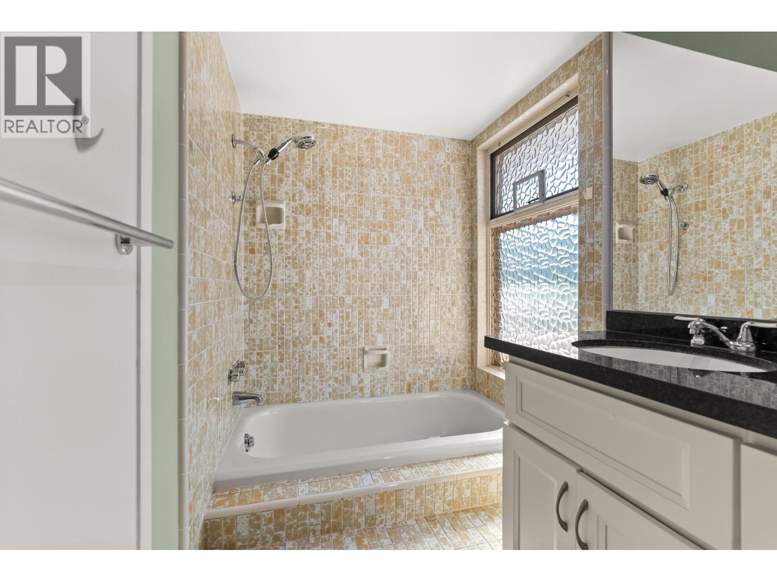 11180 Kingfisher Drive, Richmond, British Columbia  V7E 3X5 - Photo 21 - R3052870