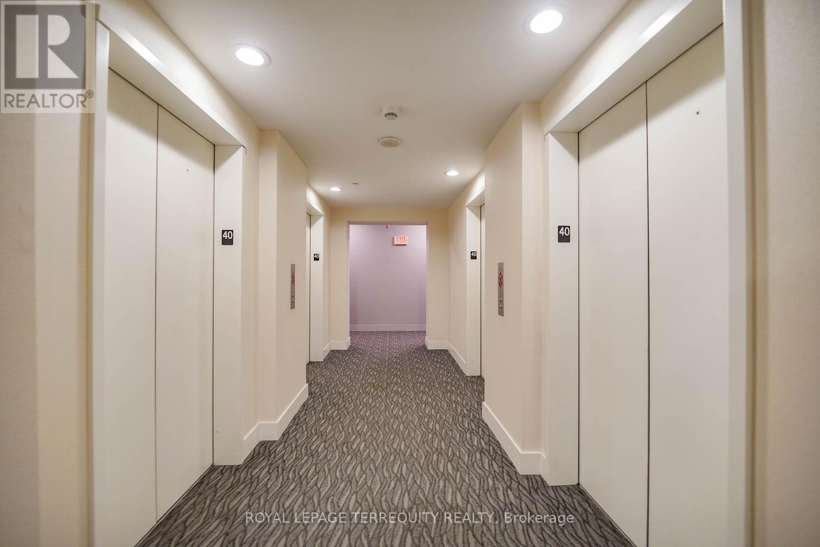 4007 - 2200 Lakeshore Boulevard W, Toronto, Ontario  M8V 1A4 - Photo 33 - W12634622