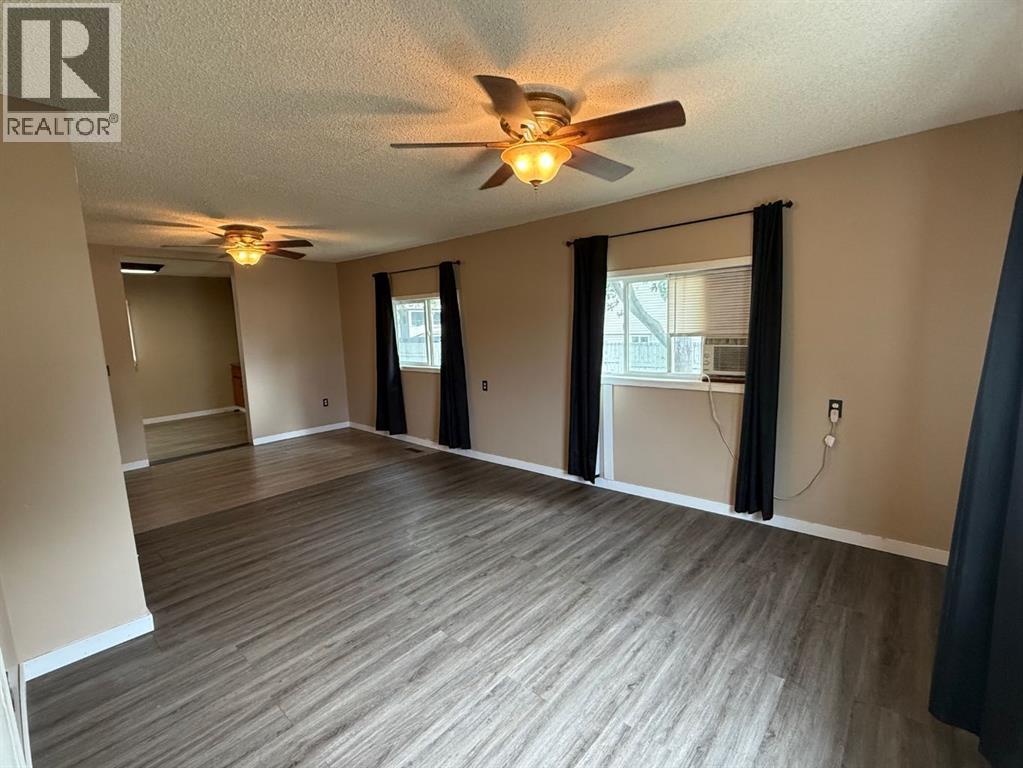 65 Amherst Street, Irvine, Alberta T0J 1V0 - Photo 11 - A2247605