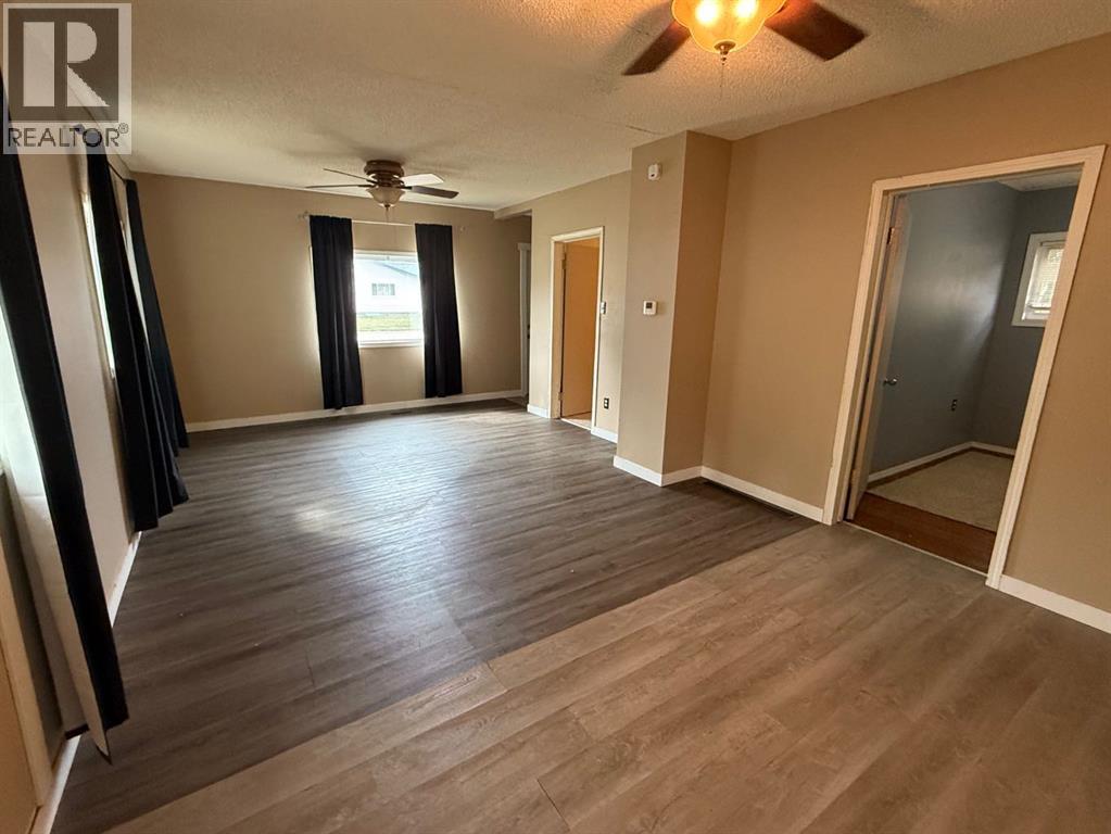 65 Amherst Street, Irvine, Alberta T0J 1V0 - Photo 10 - A2247605