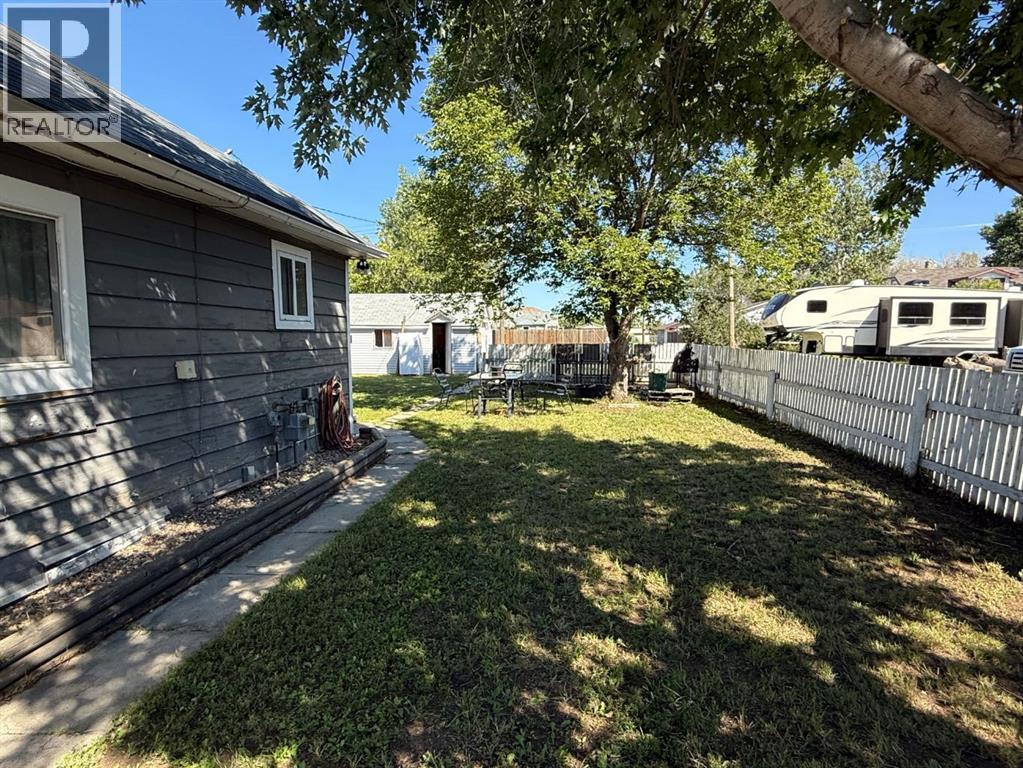 65 Amherst Street, Irvine, Alberta T0J 1V0 - Photo 4 - A2247605