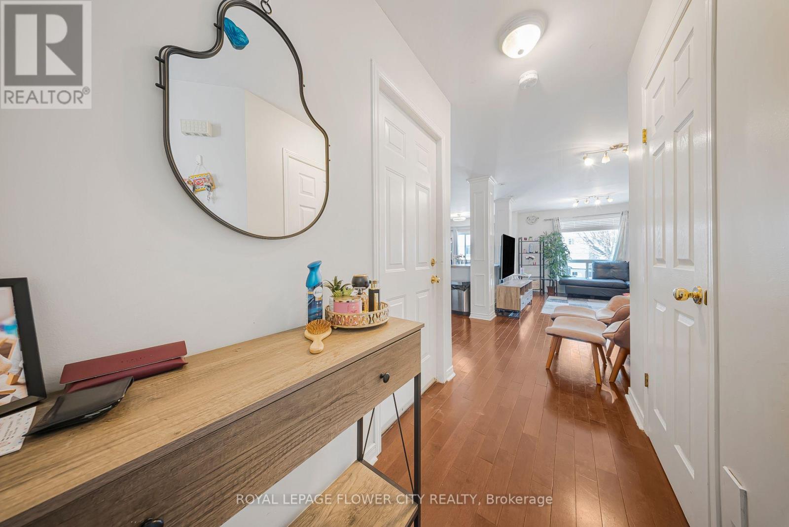 53 Bush Clover Crescent, Kitchener, Ontario  N2E 3P8 - Photo 8 - X12608364