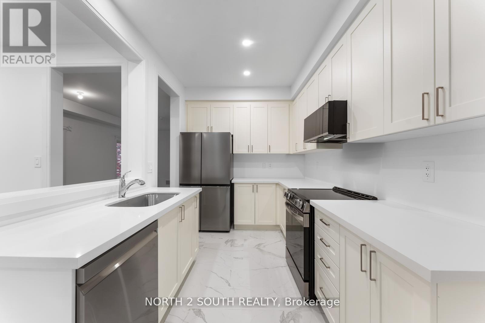 27 Virro Court, Vaughan (West Woodbridge), Ontario  L4H 5G5 - Photo 16 - N12635094