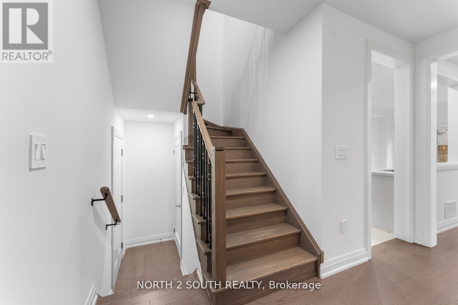 27 Virro Court, Vaughan (West Woodbridge), Ontario  L4H 5G5 - Photo 27 - N12635094