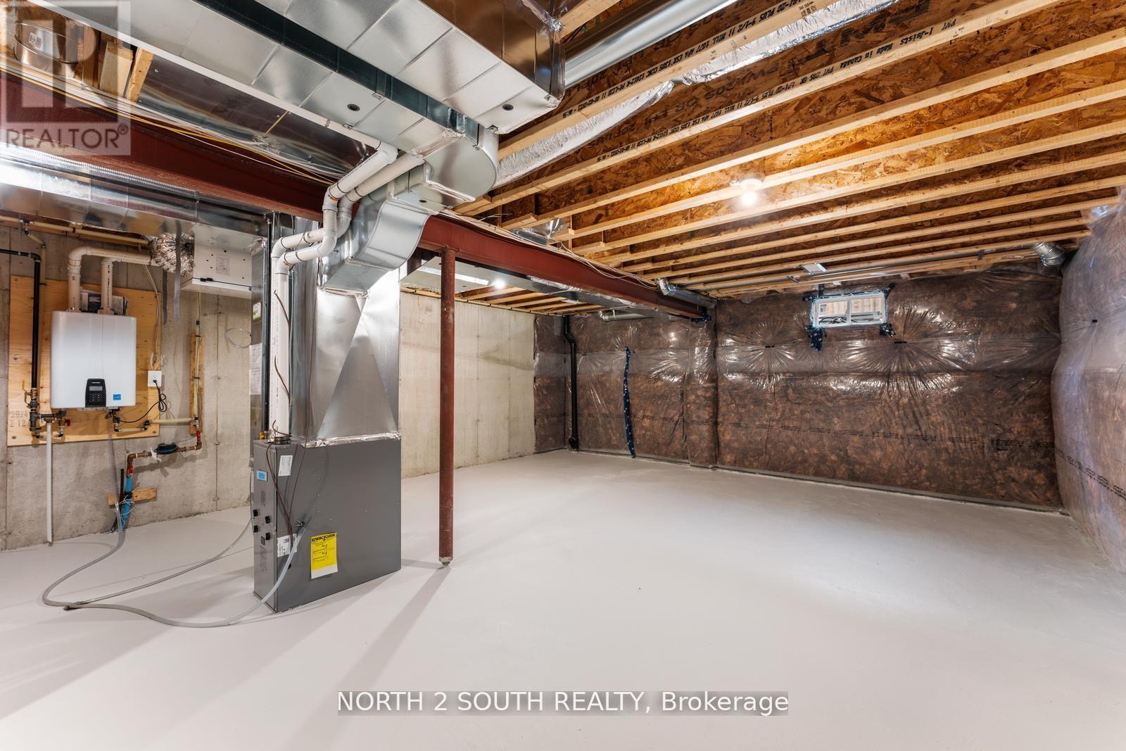 27 Virro Court, Vaughan (West Woodbridge), Ontario  L4H 5G5 - Photo 40 - N12635094