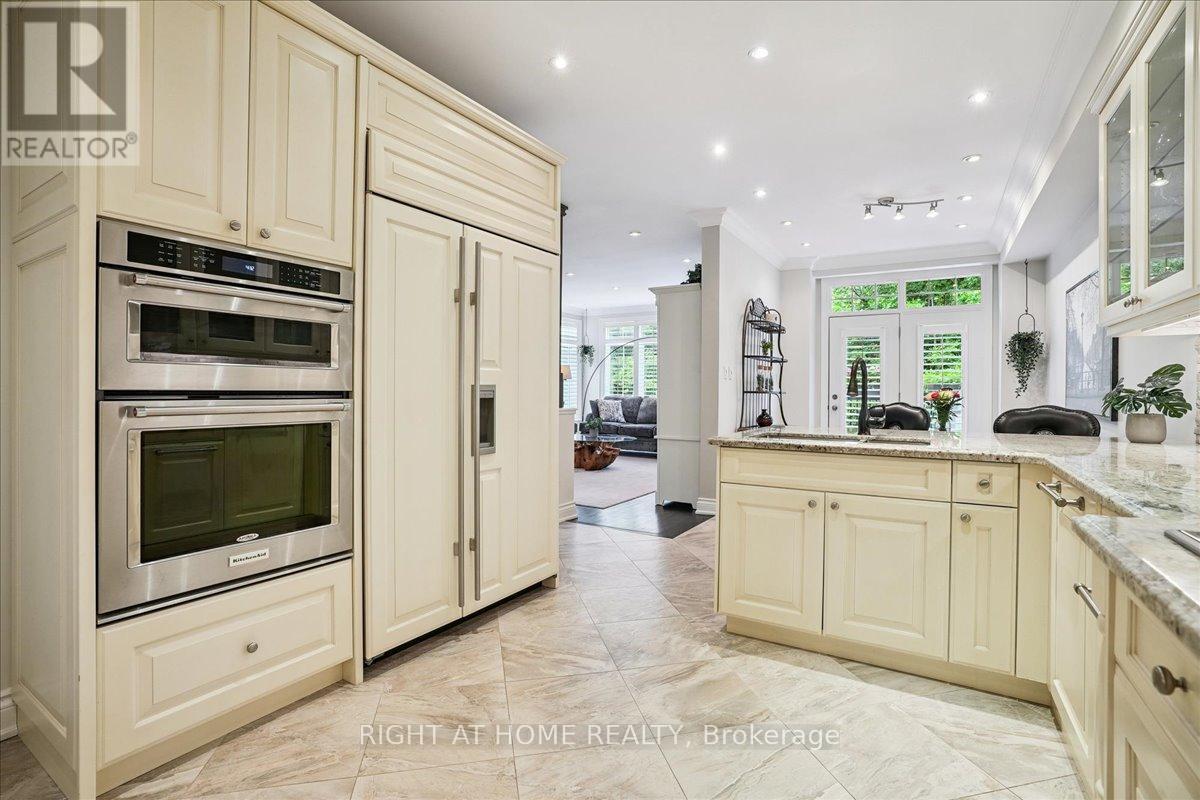 14 - 1267 Dorval Drive, Oakville, Ontario  L6M 3Z4 - Photo 8 - W12635130