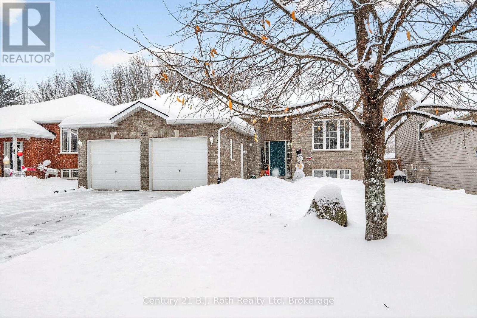 77 Georgia's Walk, Tay, Ontario L0K 2A0 - Photo 2 - S12635172