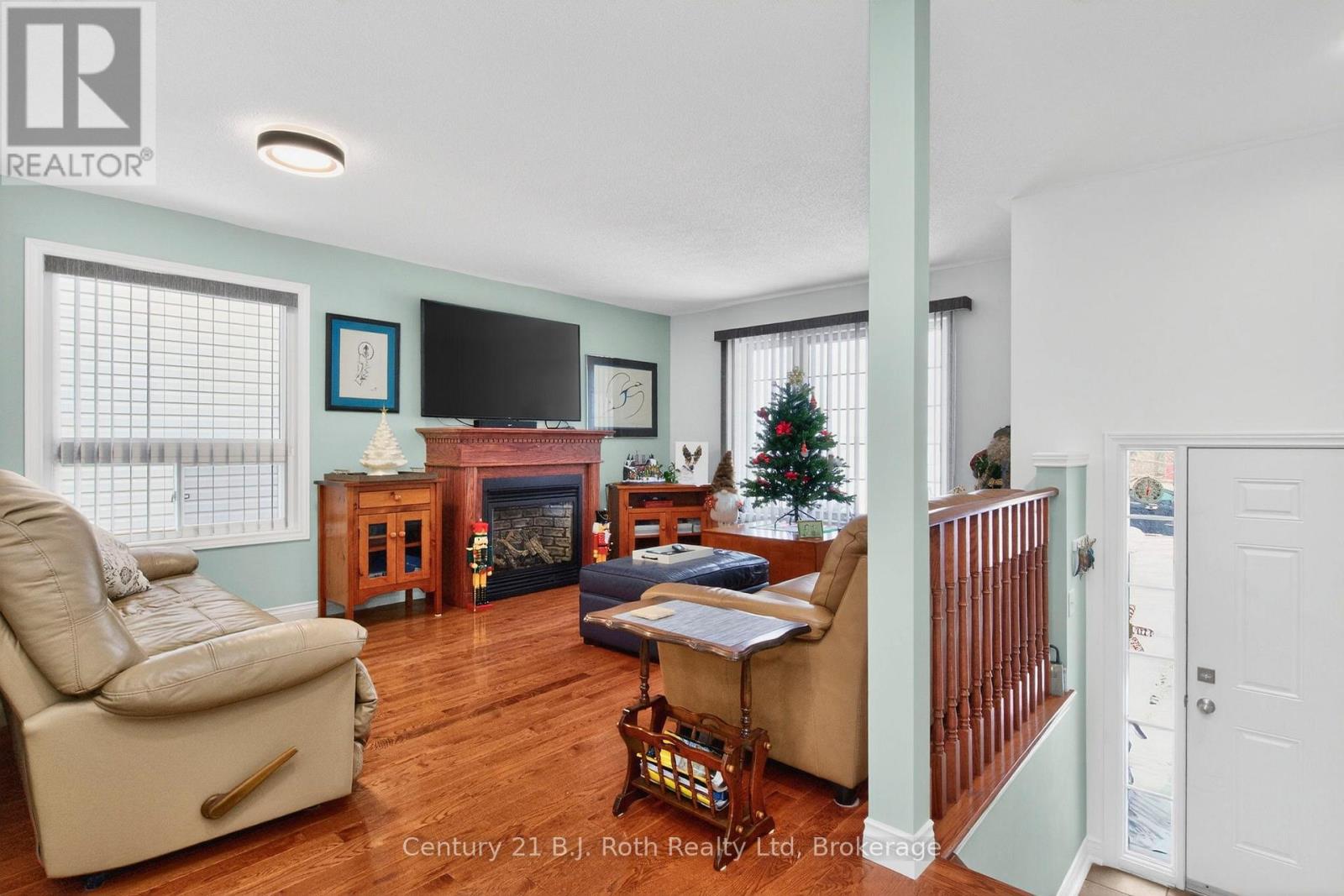 77 Georgia's Walk, Tay, Ontario L0K 2A0 - Photo 5 - S12635172