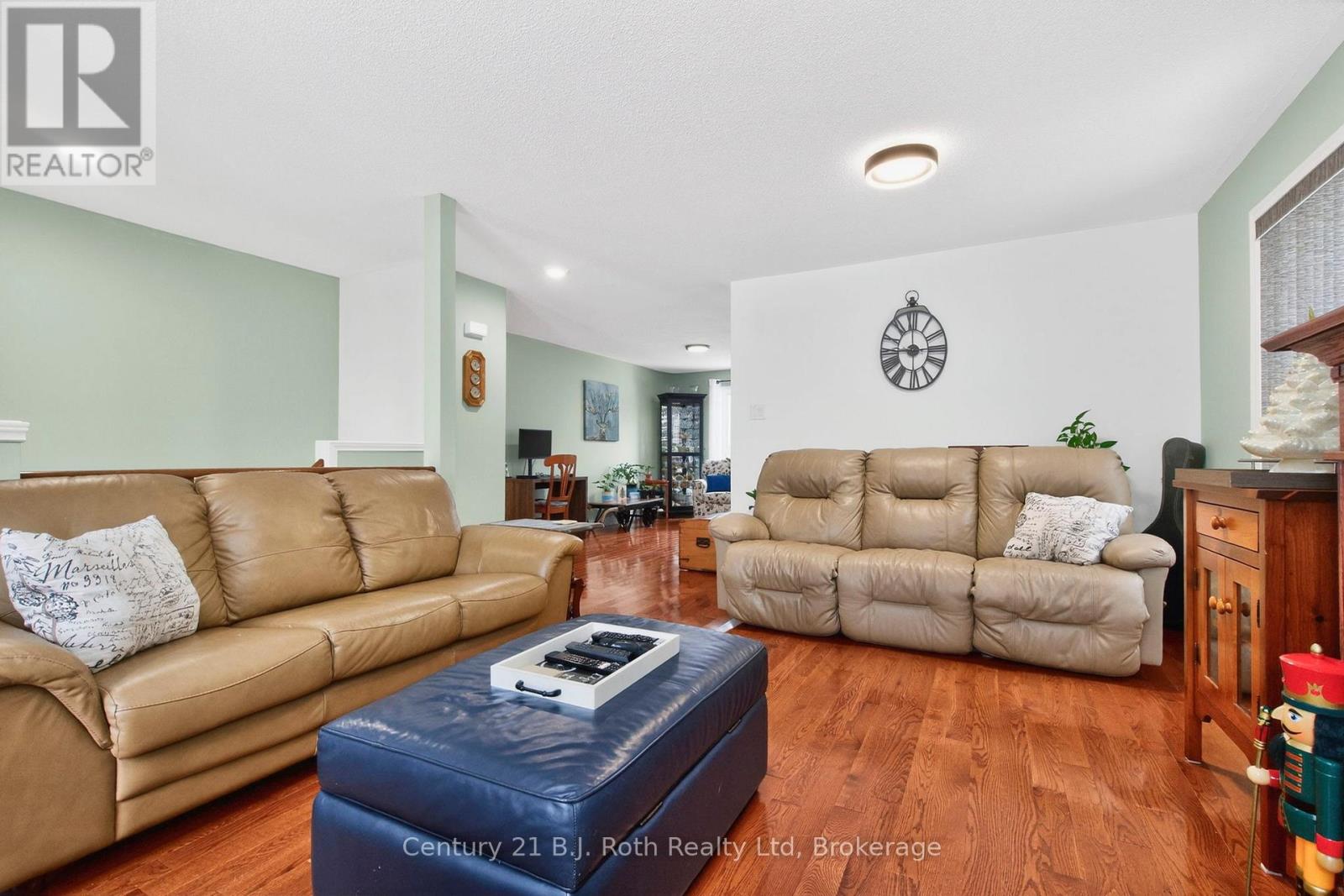 77 Georgia's Walk, Tay, Ontario L0K 2A0 - Photo 8 - S12635172