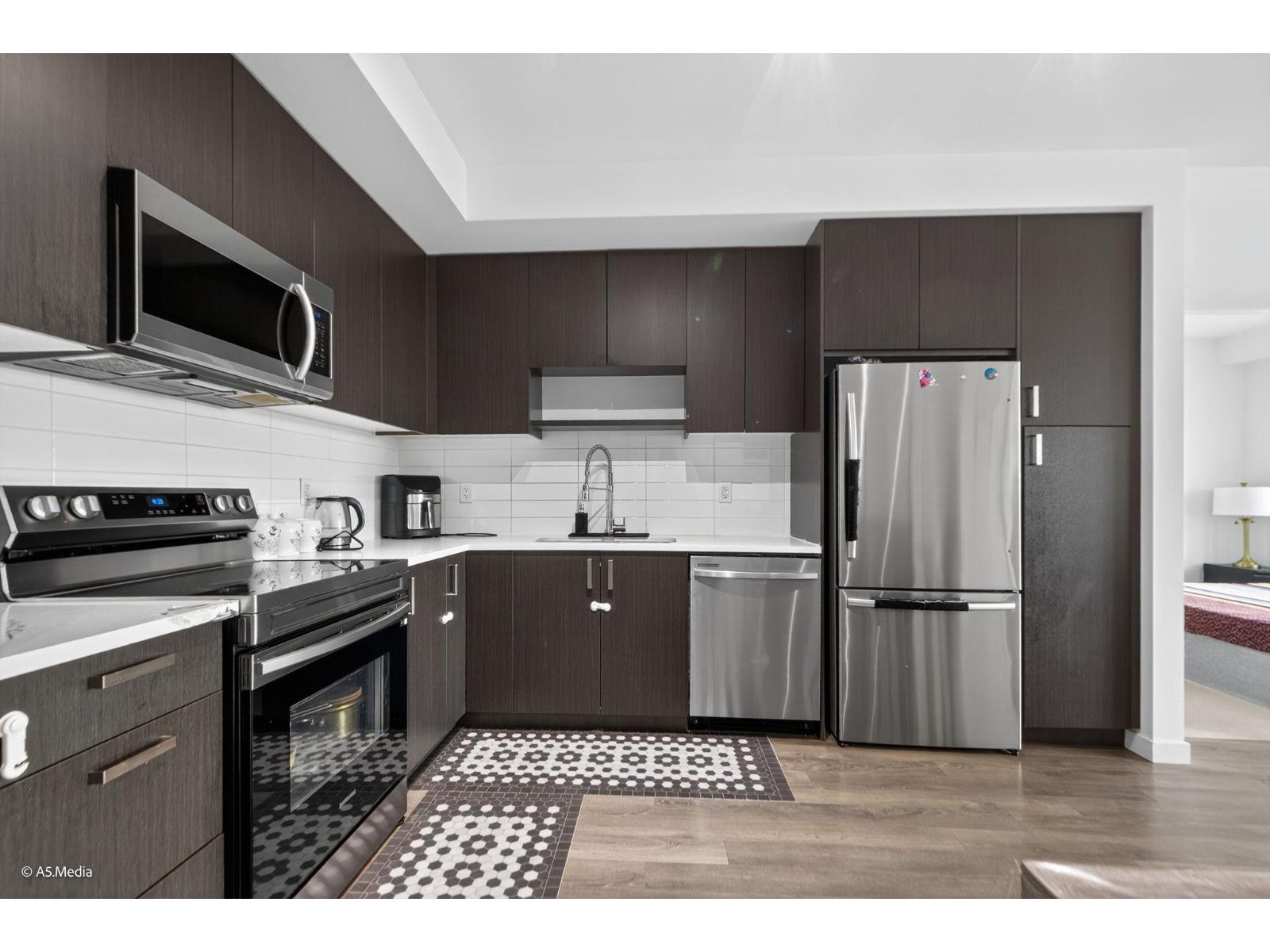 416 13623 81a Avenue, Surrey, British Columbia  V3W 3N7 - Photo 10 - R3073794