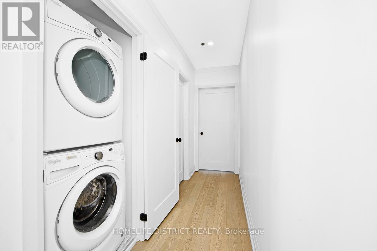 300 - 243 Niagara Street, Toronto, Ontario  M6J 2L7 - Photo 15 - C12355090