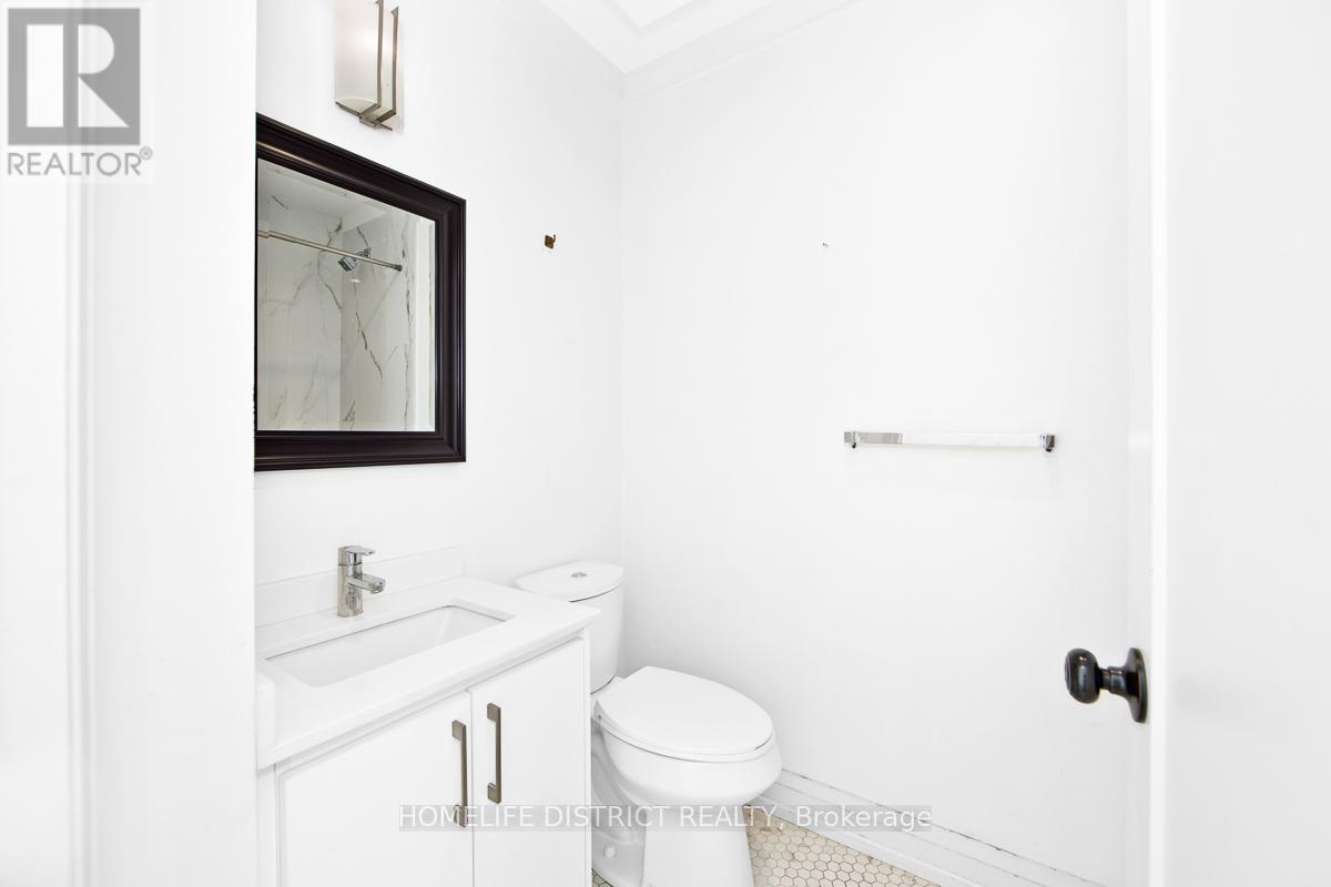 300 - 243 Niagara Street, Toronto, Ontario  M6J 2L7 - Photo 12 - C12355090