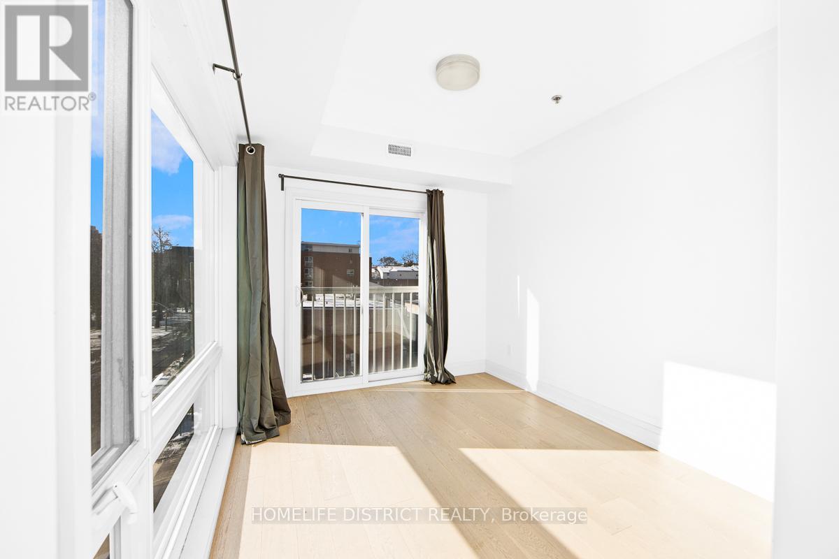 300 - 243 Niagara Street, Toronto, Ontario  M6J 2L7 - Photo 10 - C12355090