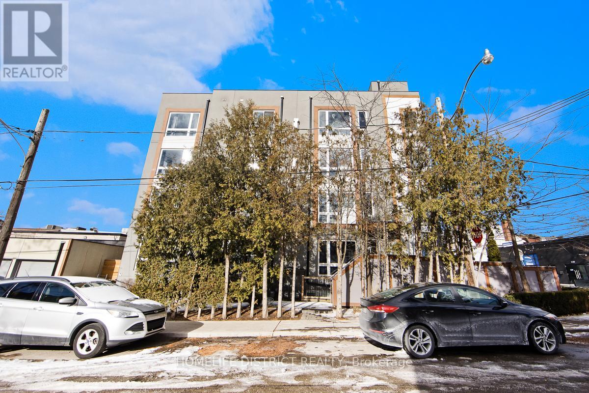 300 - 243 Niagara Street, Toronto, Ontario  M6J 2L7 - Photo 2 - C12355090