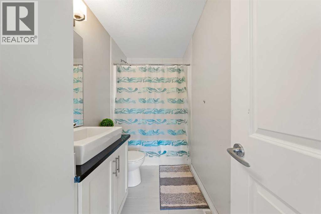 161 Rainbow Falls Glen, Chestermere, Alberta T1X 0S5 - Photo 18 - A2273175