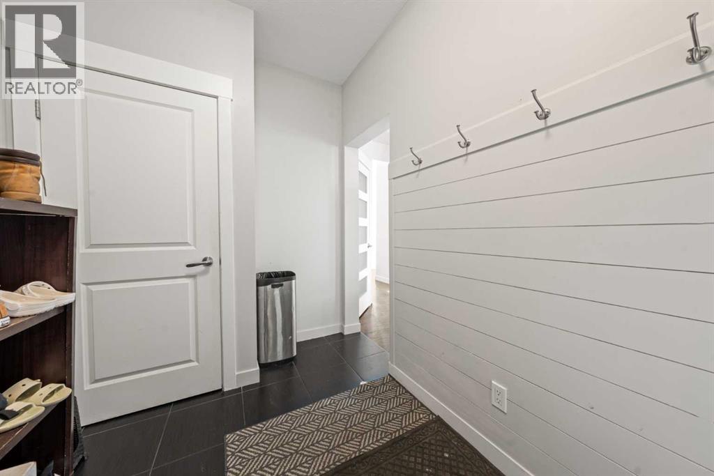 161 Rainbow Falls Glen, Chestermere, Alberta T1X 0S5 - Photo 33 - A2273175