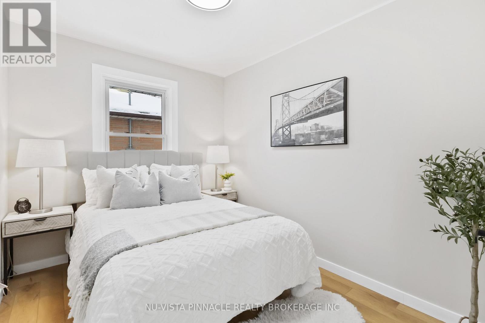 1840 Royal Crescent W, London East, Ontario  N5W 2A8 - Photo 19 - X12635156