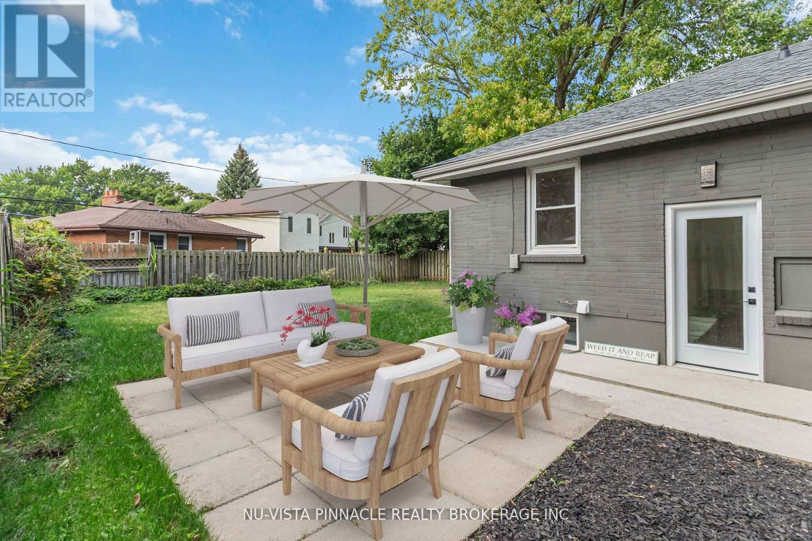 1840 Royal Crescent W, London East, Ontario  N5W 2A8 - Photo 2 - X12635156