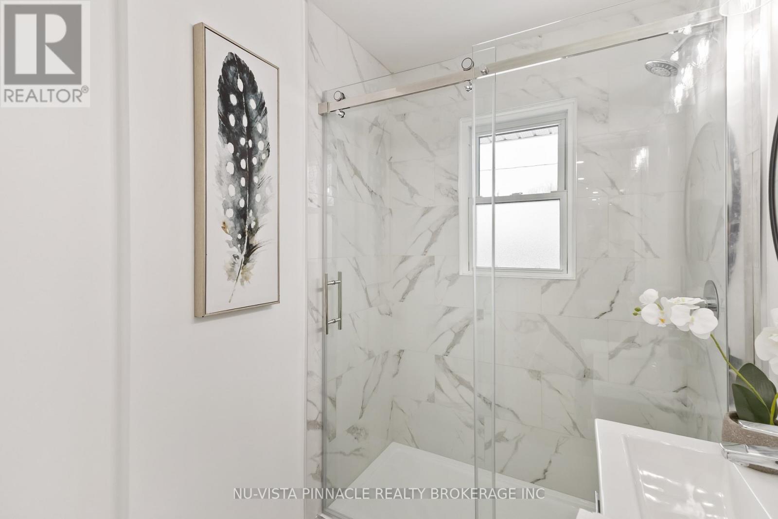 1840 Royal Crescent W, London East, Ontario  N5W 2A8 - Photo 21 - X12635156